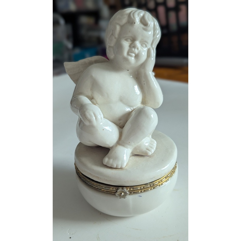Vintage White Ceramic Cherub Angel Hinged Trinket Box‎ Year 2000 Gold Tone Trim